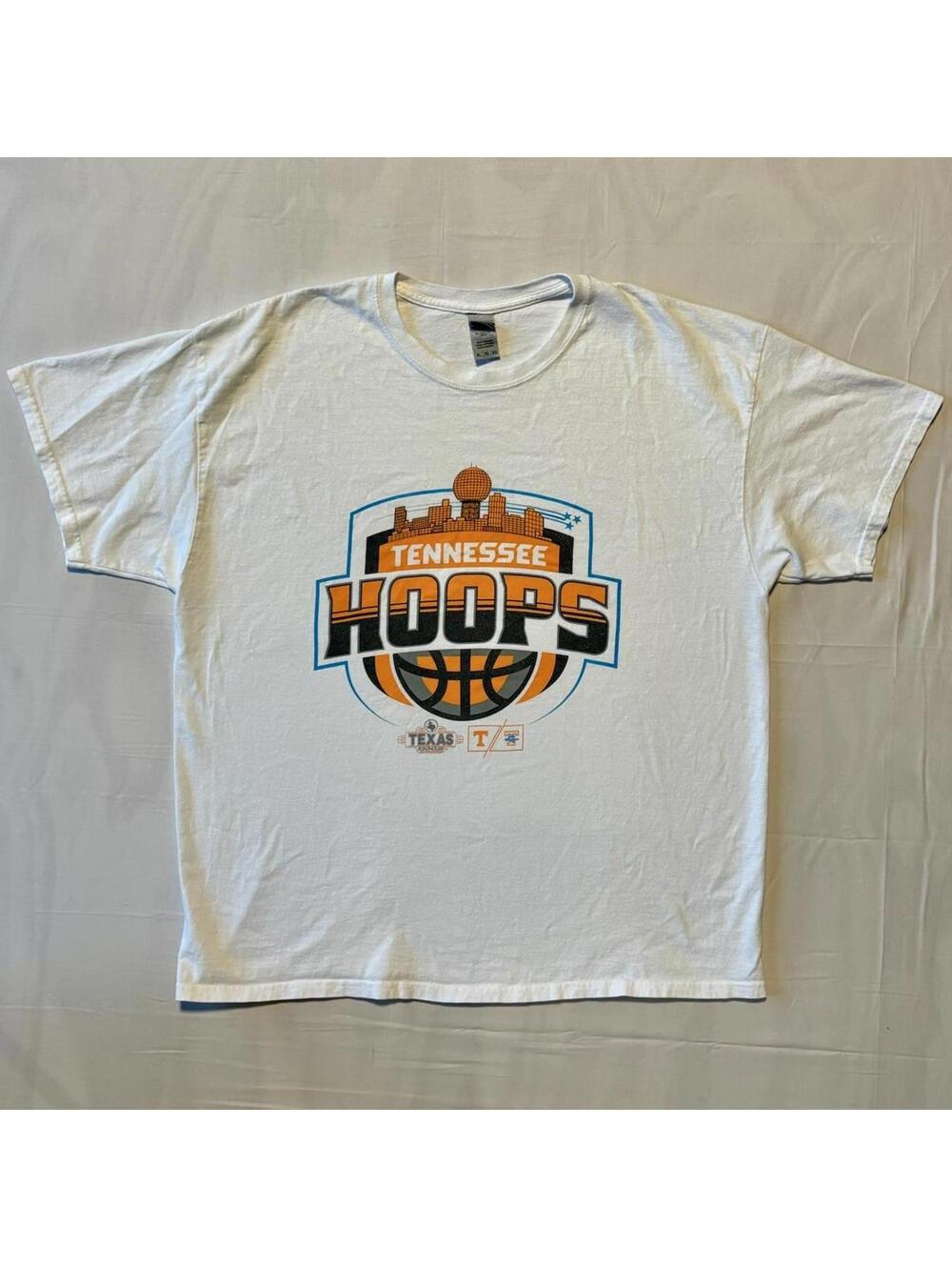 Tennessee Volunteers Basketball Hoops Graphic T-Shirt XL Gildan NCAA Knoxville